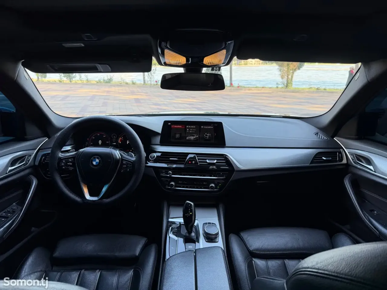BMW 5 series 2017 · 2.0 AT