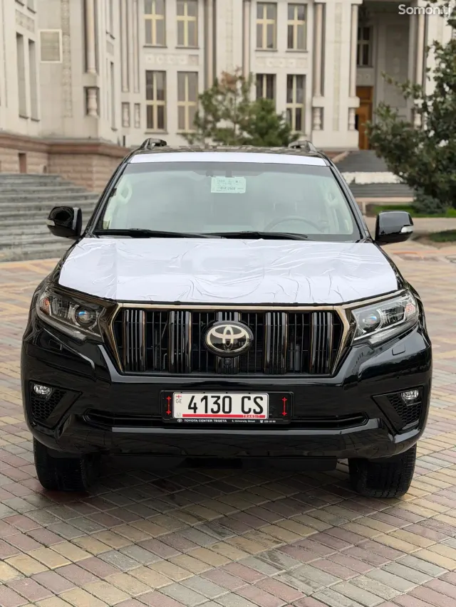 Toyota Land Cruiser Prado 2022 · 4.0 AT