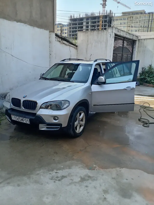BMW X5 2009 · 3.0 AMT