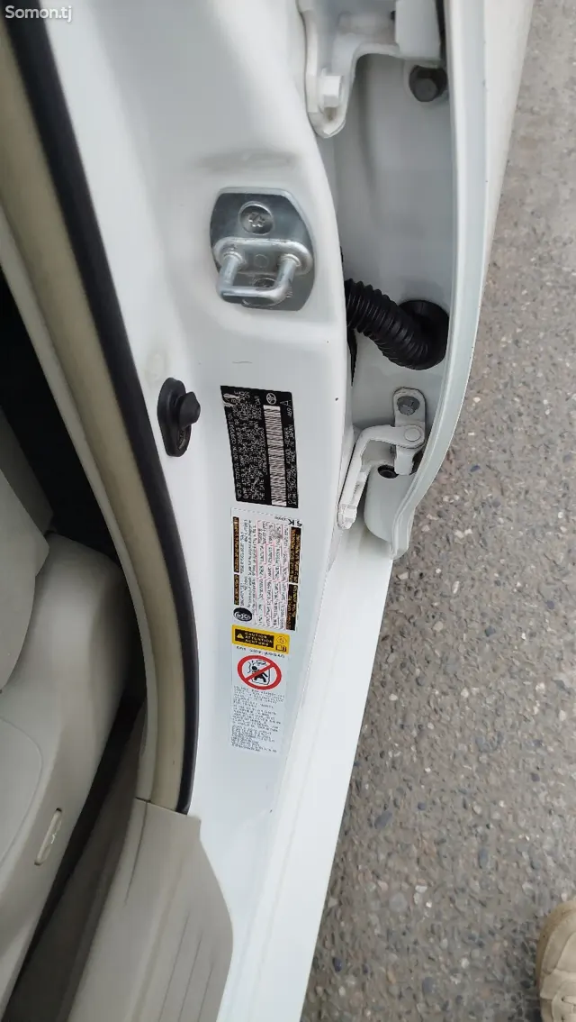 Toyota Camry 2007 · 2.4 AT