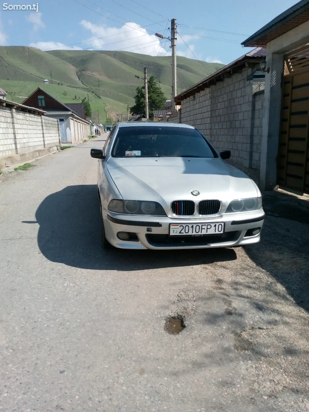BMW 5 series 1999 · 2.8 AT