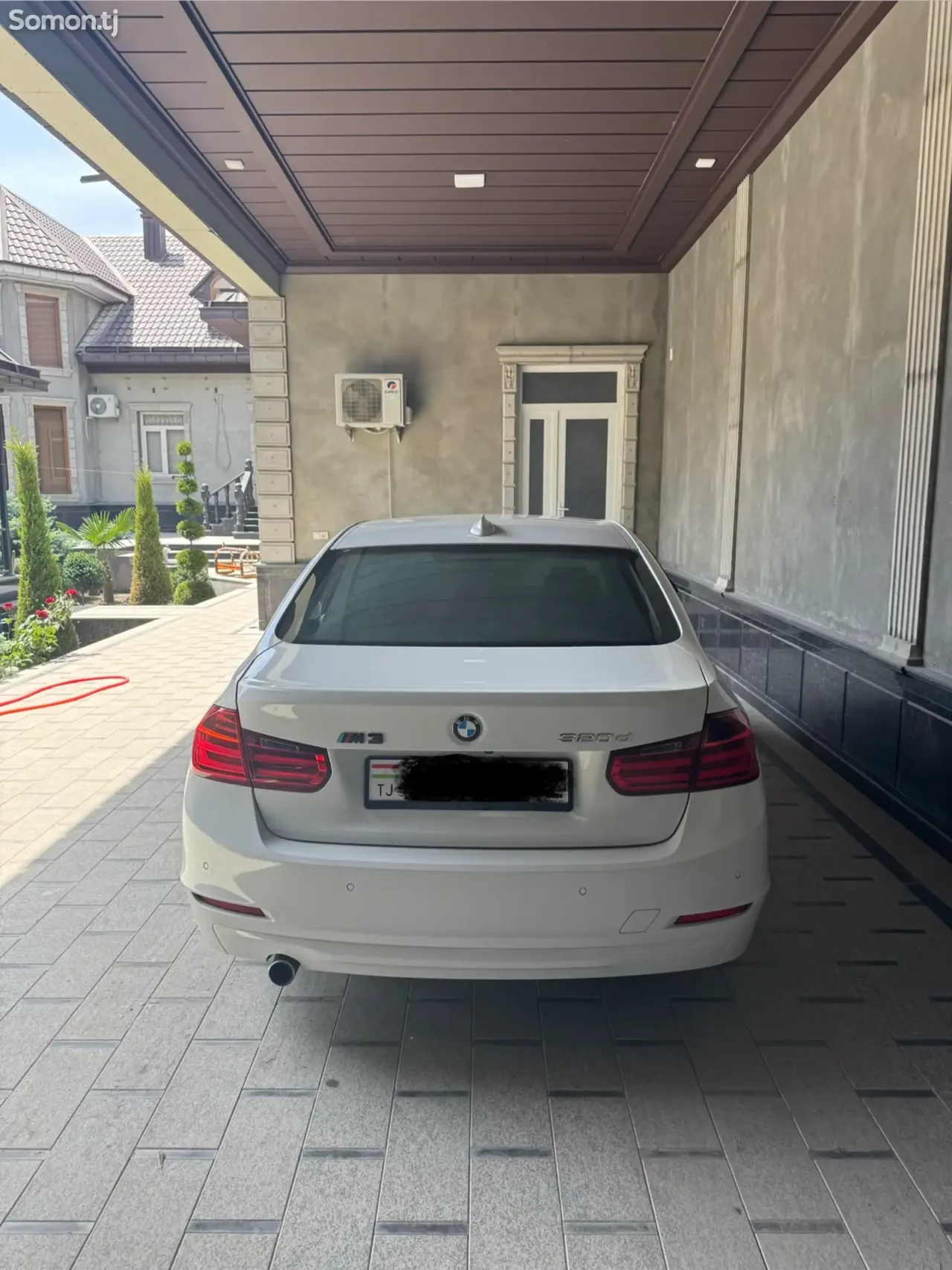 BMW 3 series 2014 · 2.0 AT
