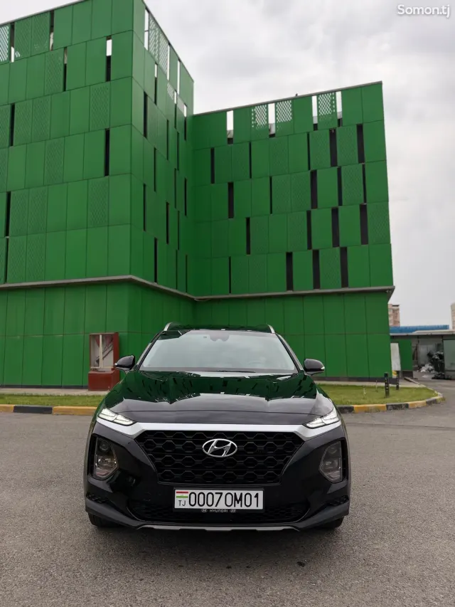 Hyundai Santa Fe 2018 · 2.2 AT