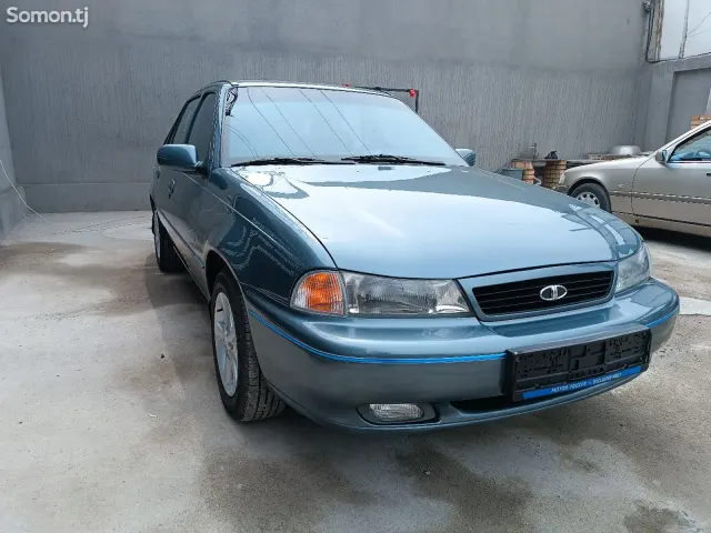 Daewoo Nexia 1994 · 1.5 AT
