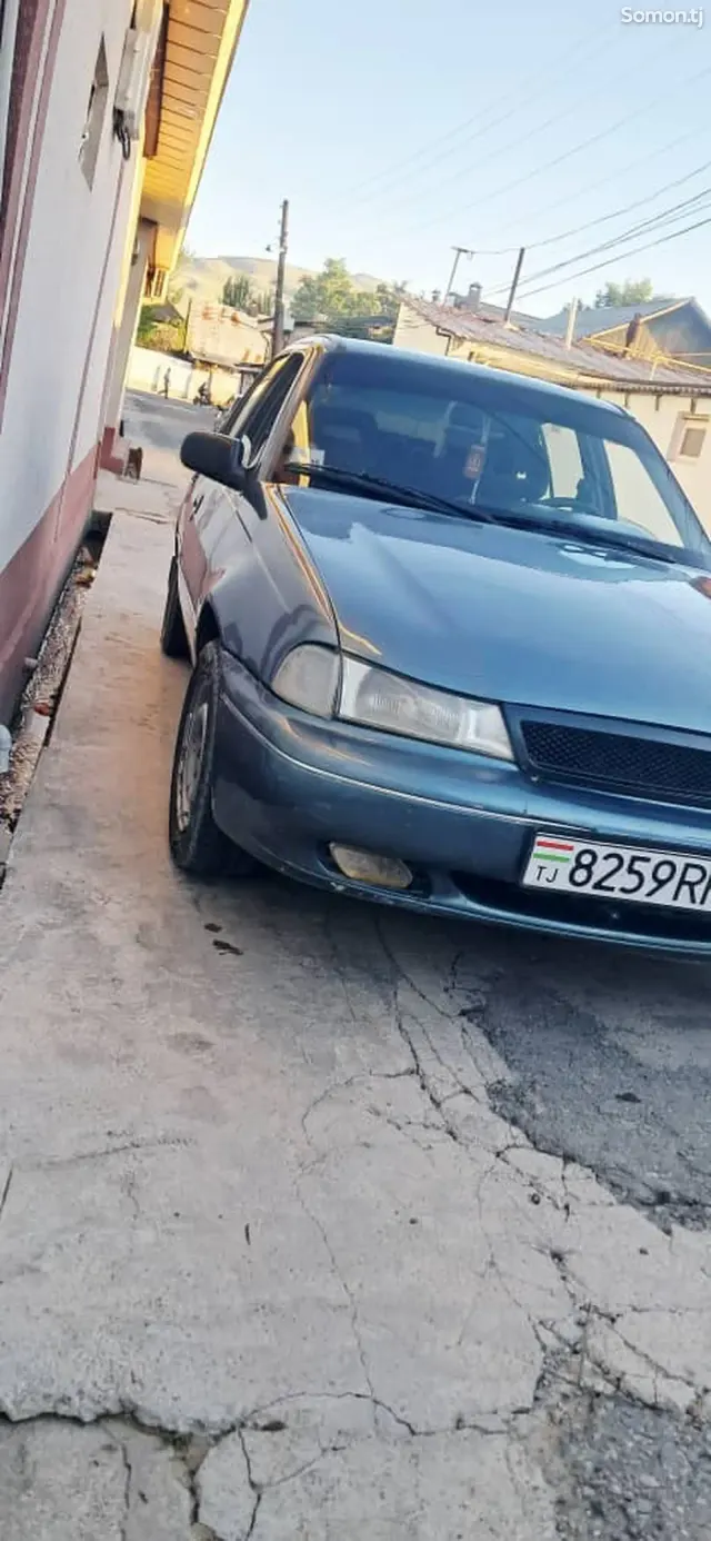 Daewoo Nexia 1996 · MT