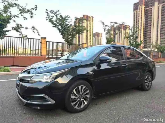 Toyota Corolla 2018 · 1.8 AT