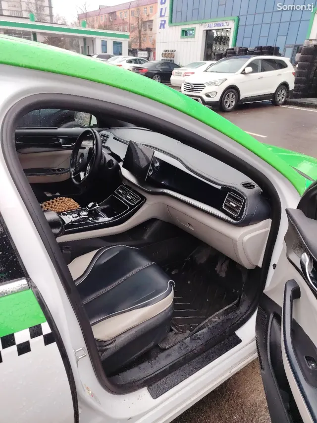 BYD Qin Plus 2023 · 2.0 AT