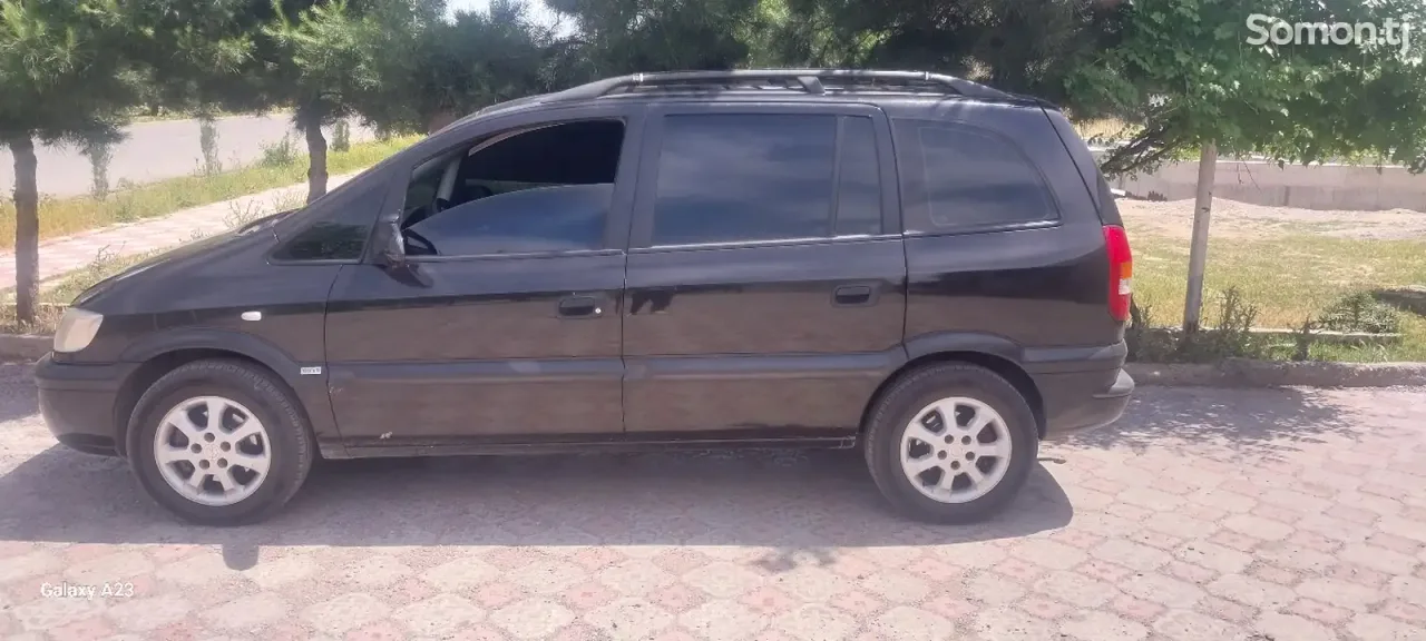 Opel Astra G 2000 · 1.6 MT