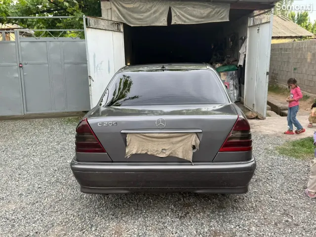 Mercedes-Benz C class 1996 · 1.8 MT
