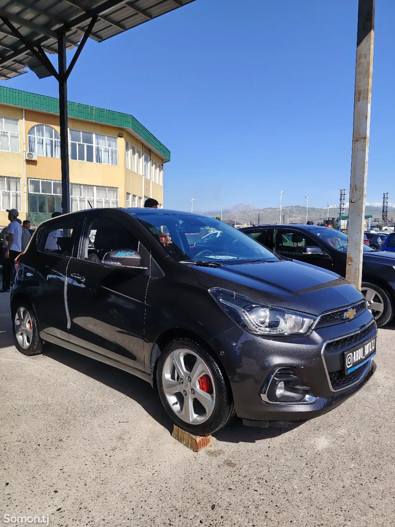 Chevrolet Spark 2015 · 1.0 AT