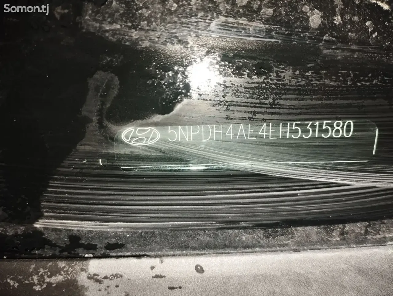 Hyundai Elantra 2014 · 1.8 AT