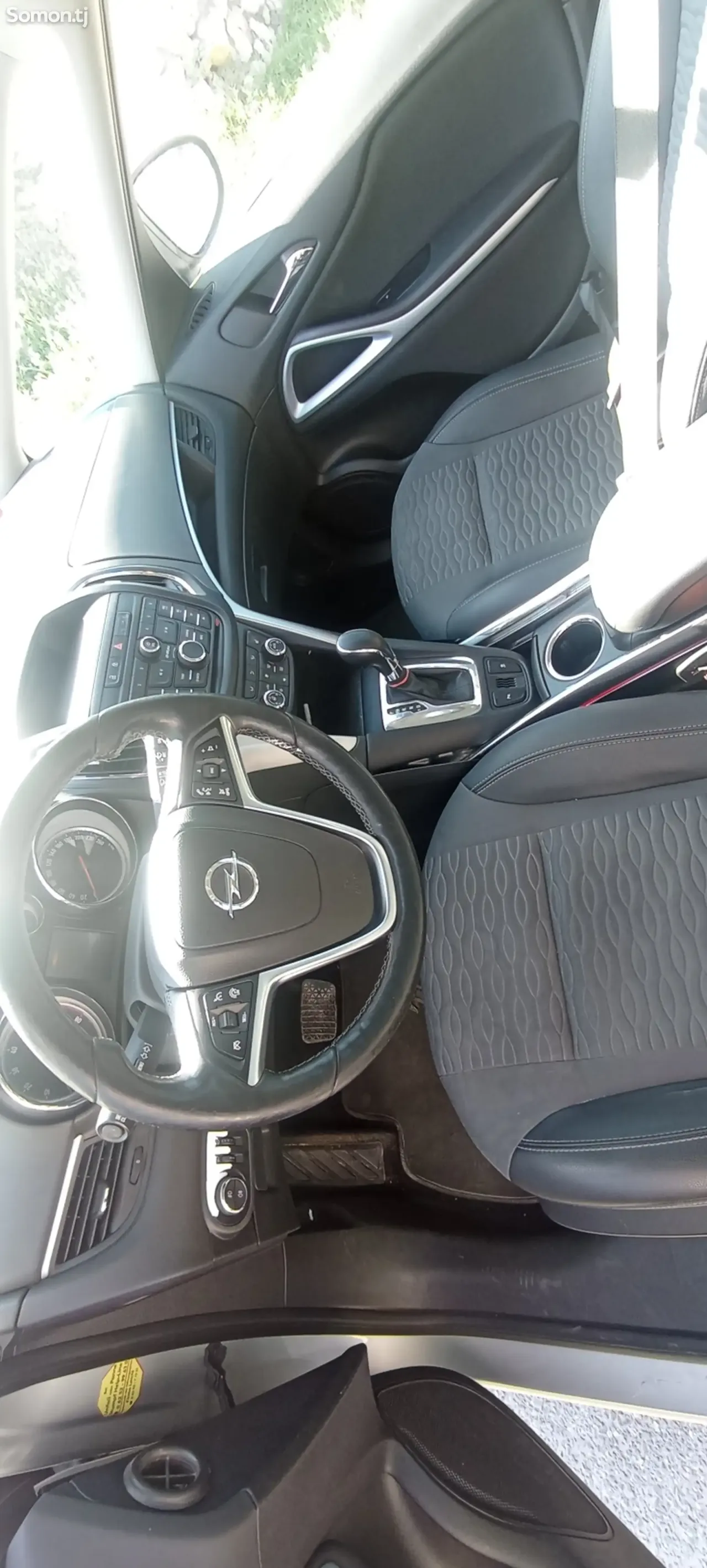 Opel Zafira 2015 · 1.4 AT
