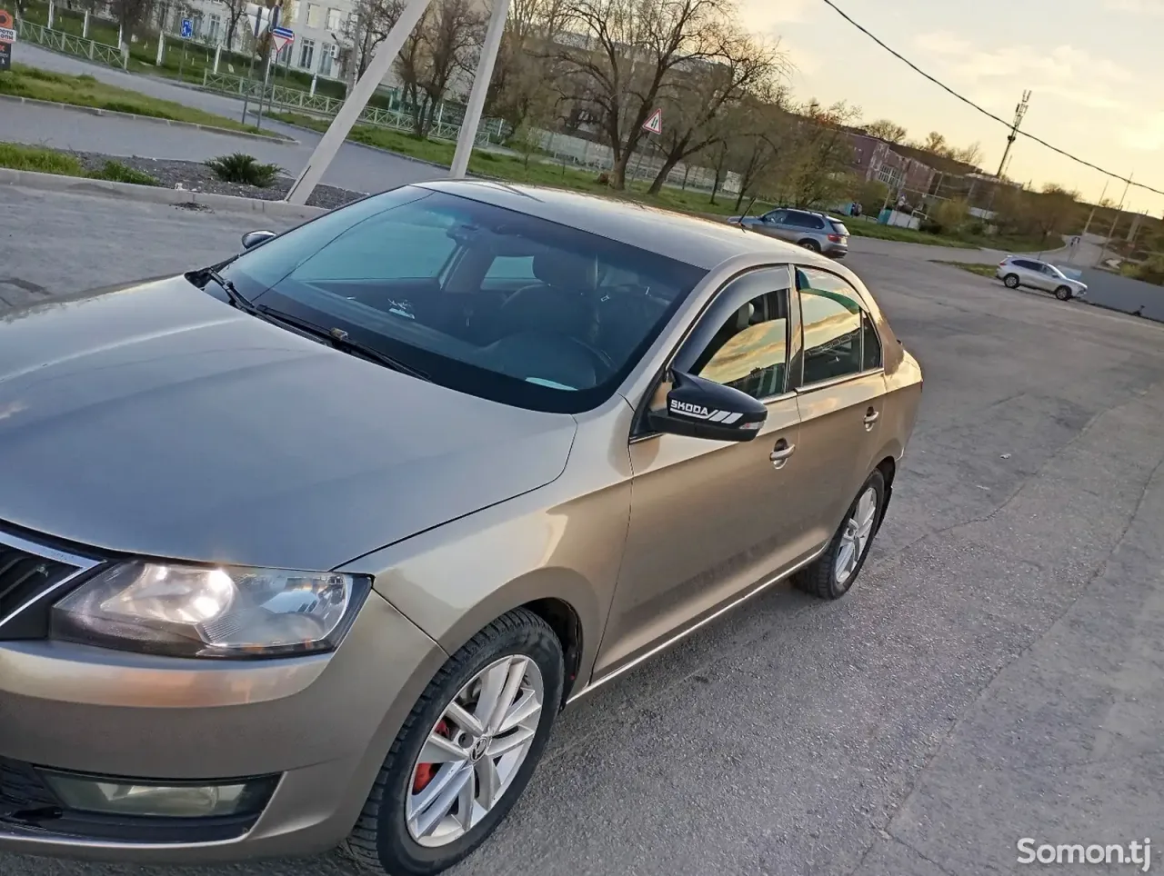 Skoda Rapid 2017 · 1.6 AT
