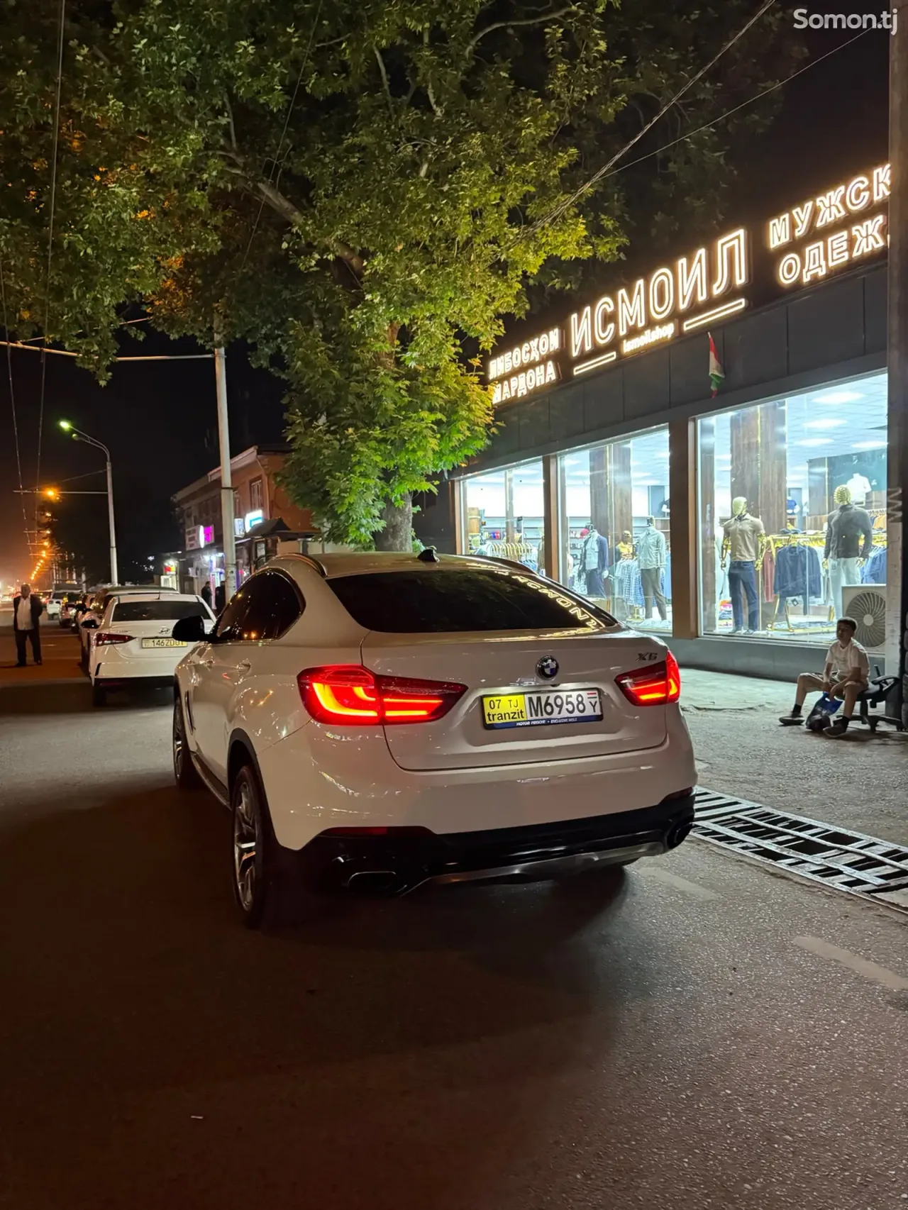 BMW X6 2015 · 4.4 AT