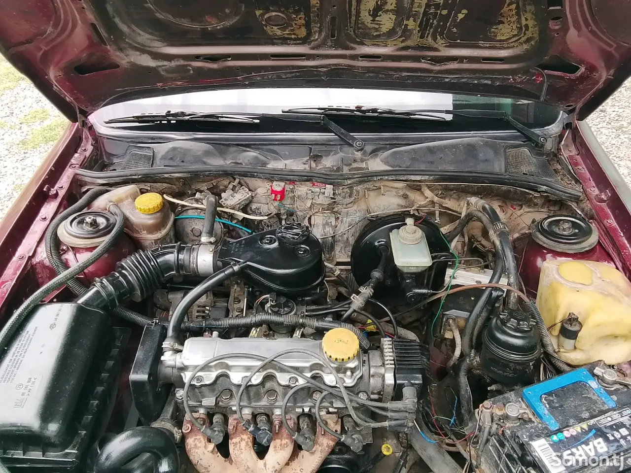 Opel Vectra B 1991 · 0.6 MT