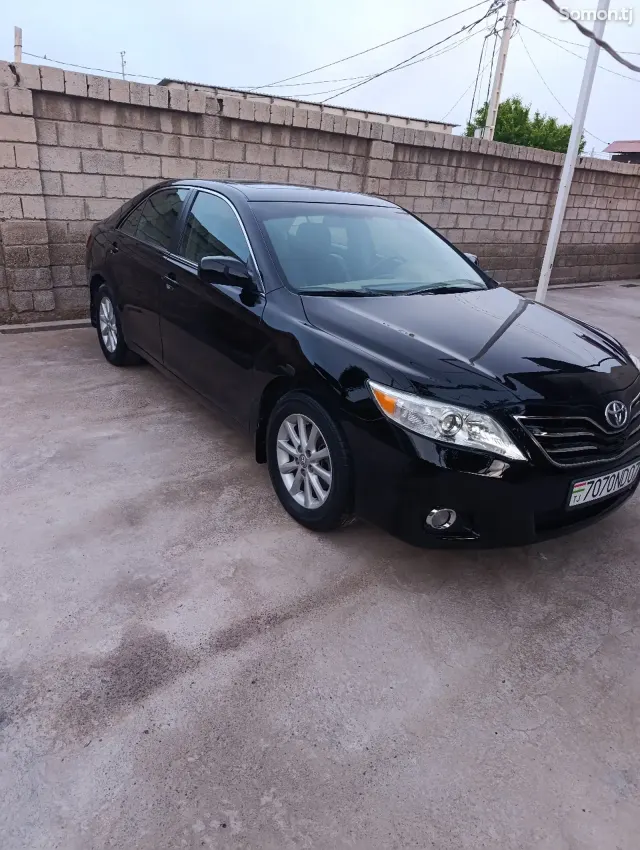 Toyota Camry 2010 · 2.5 AT
