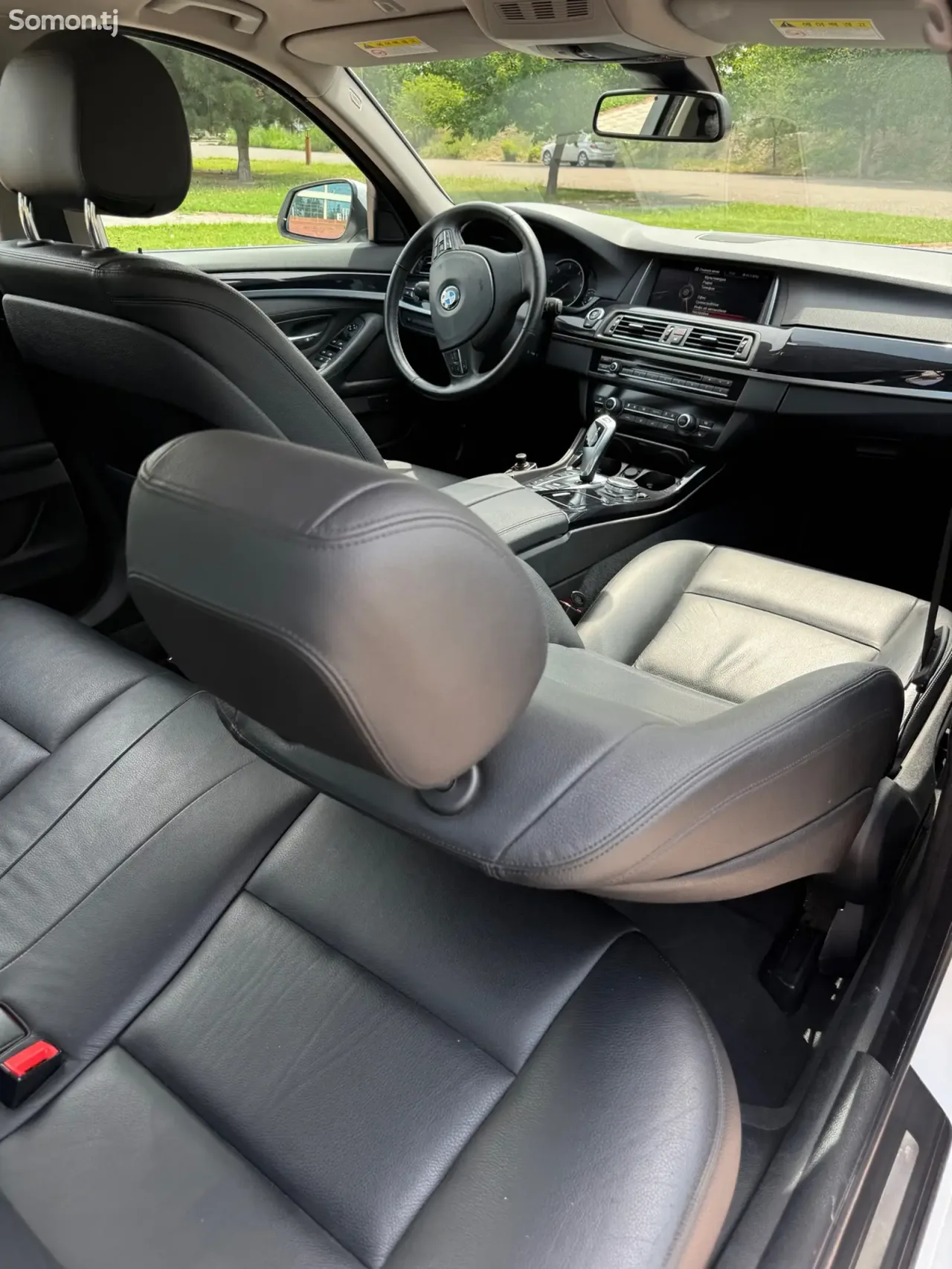 BMW 5 series 2015 · 2.0 AT