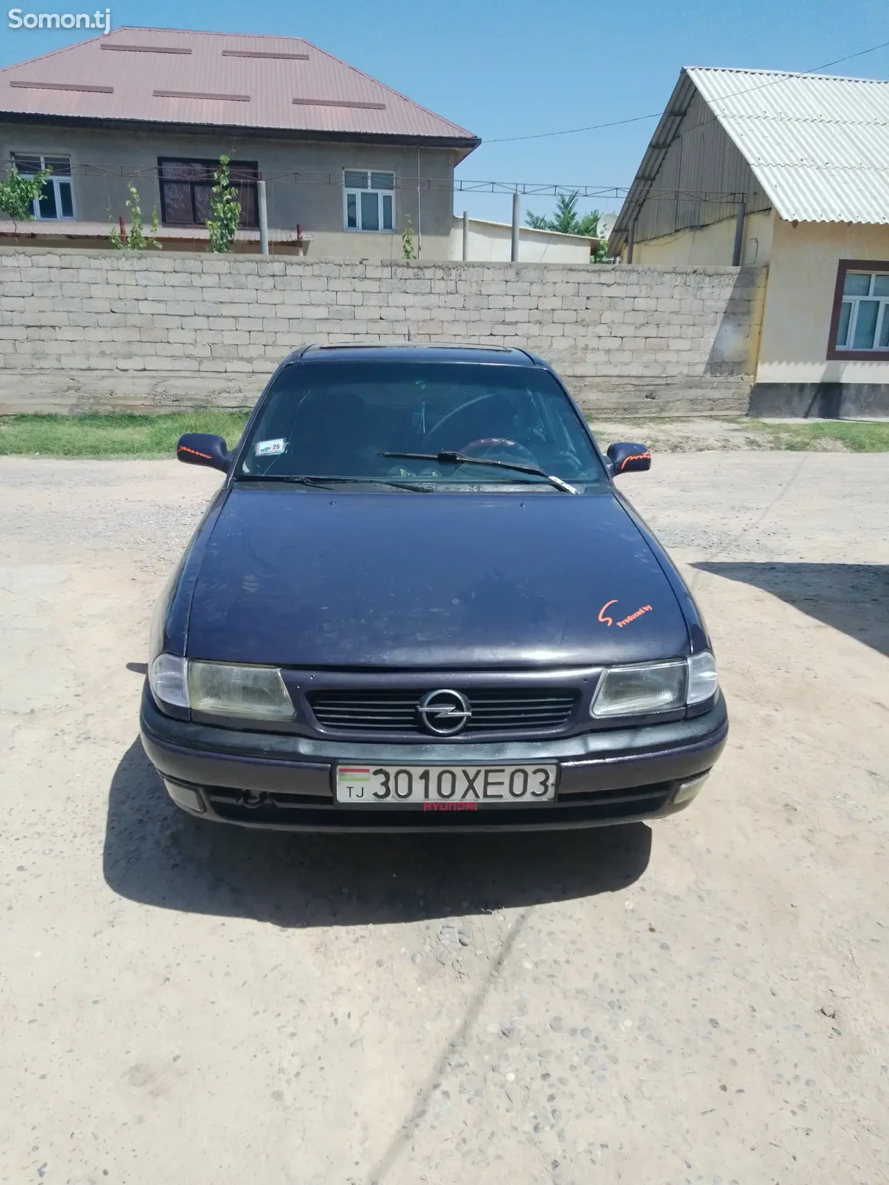 Opel Astra F 1995 · 1.6 MT