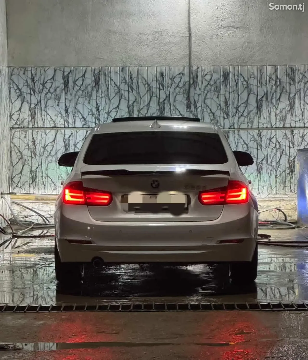 BMW 3 series 2014 · 2.0 AT