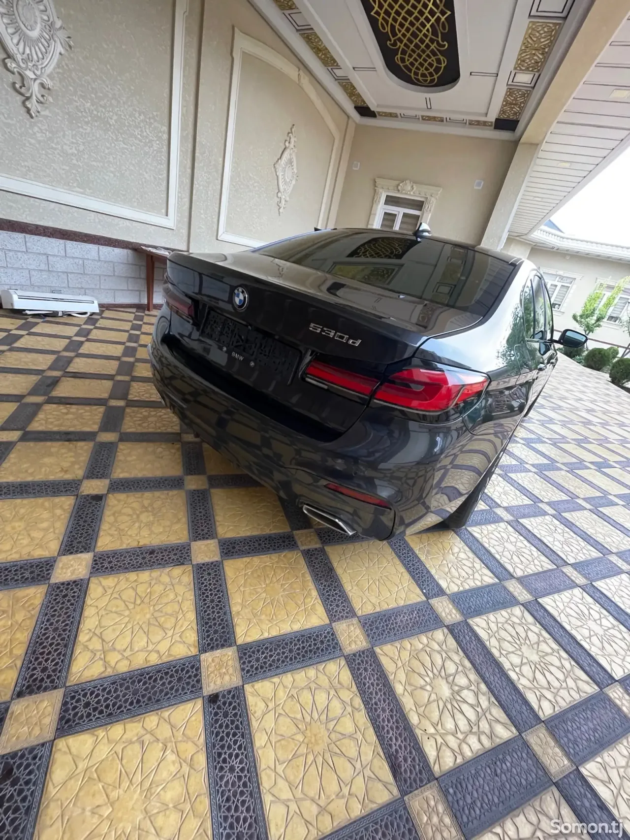 BMW 5 series 2017 · 2.0 AT