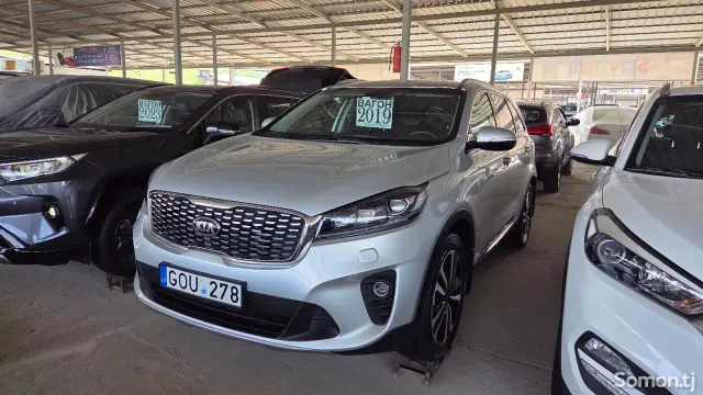 Kia Sorento 2019 · 2.2 AT