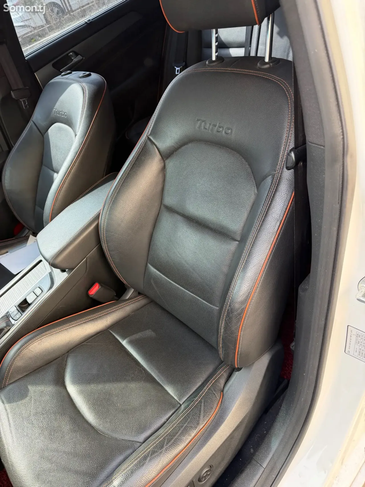 Hyundai Sonata 2015 · 2.0 AT