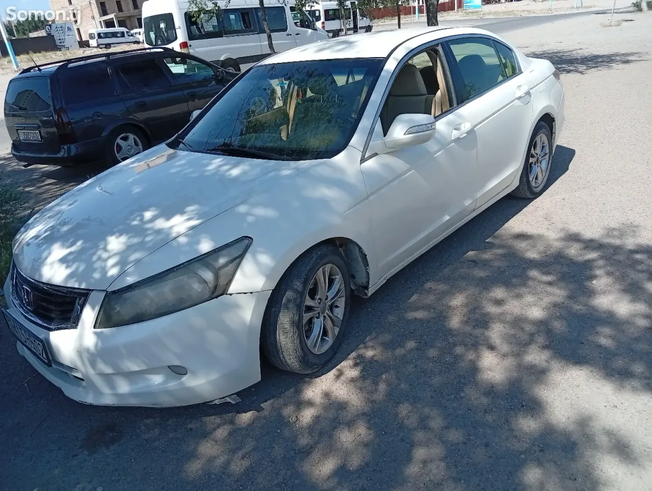 Honda Accord 2008 · 2.4 AT