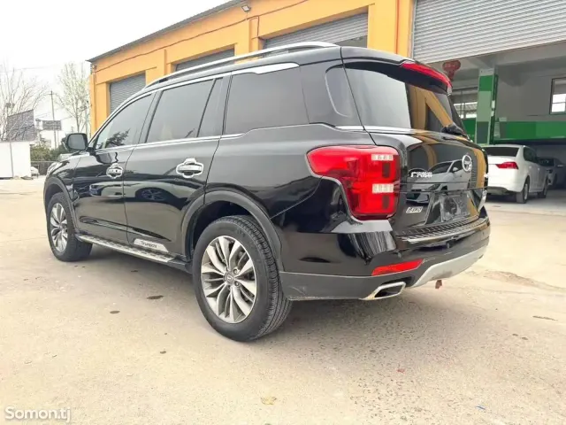 GAC Trumpchi GS8 2017 · 2.0 AT