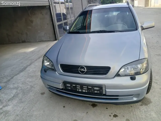 Opel Astra G 2003 · 1.6 MT