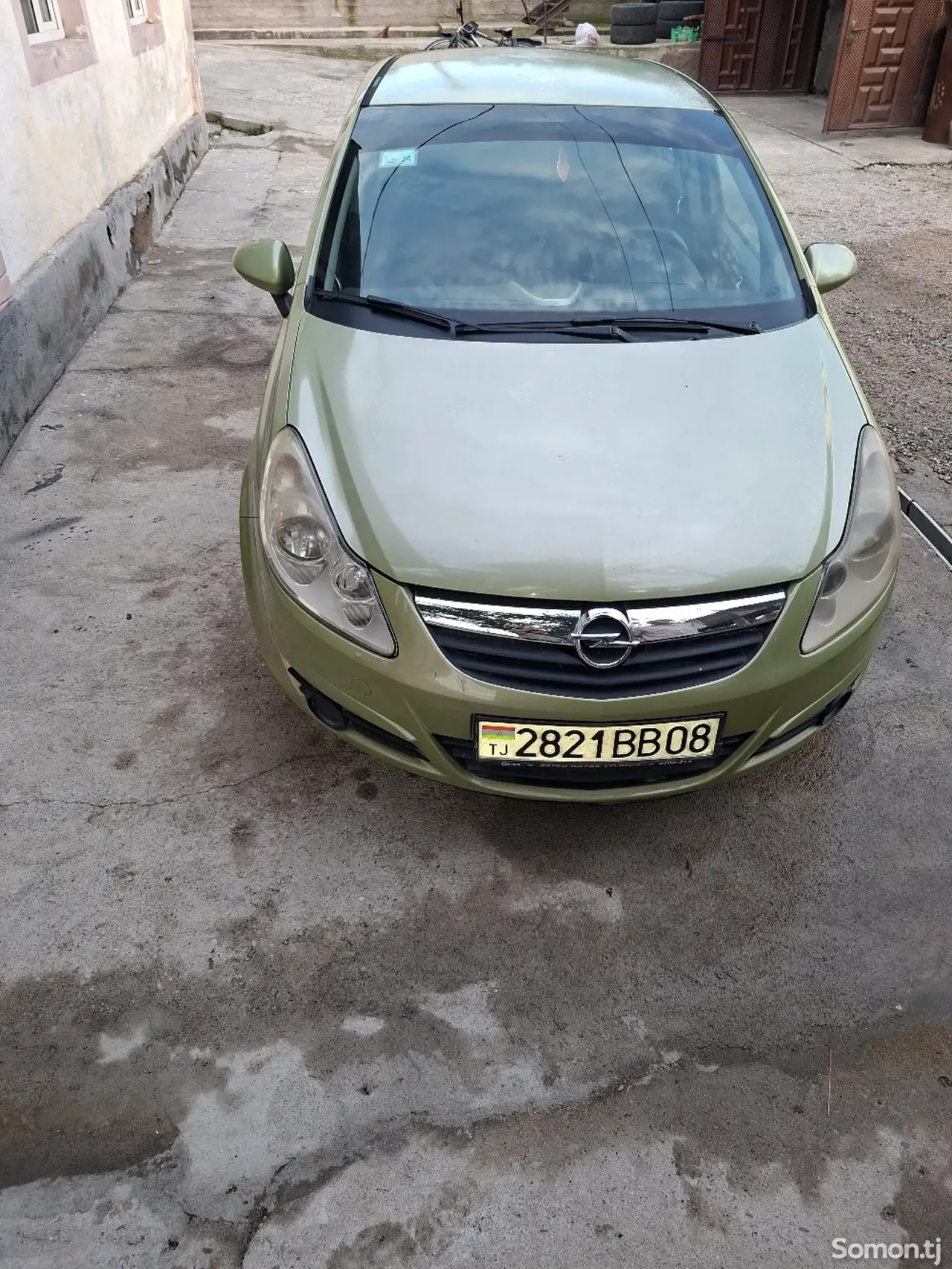 Opel Corsa 2007 · 1.2 MT