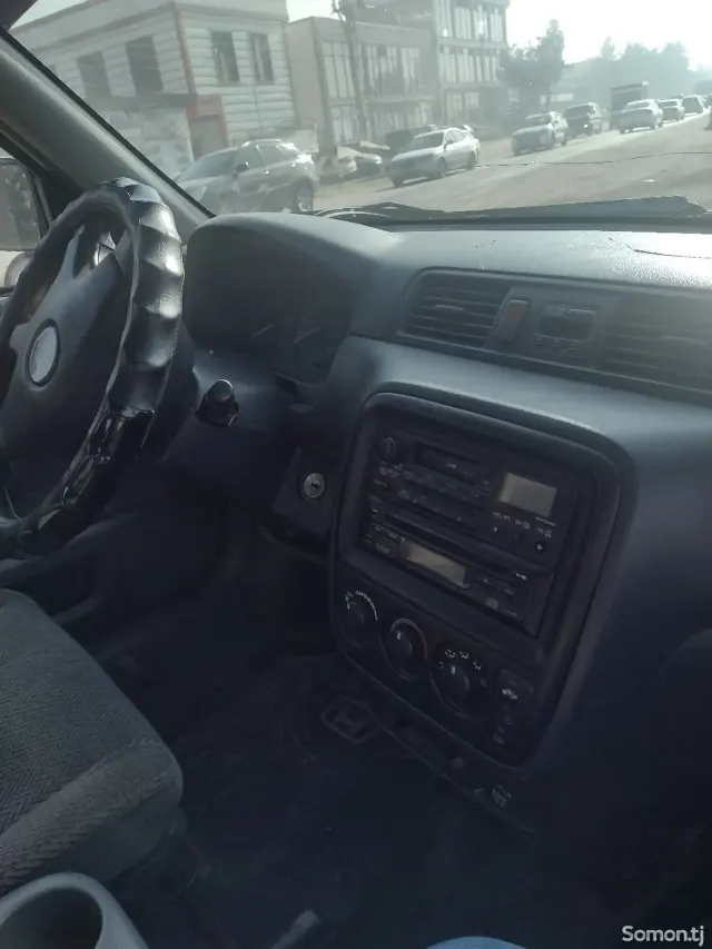 Honda CR-V 1996 · 2.0 AT