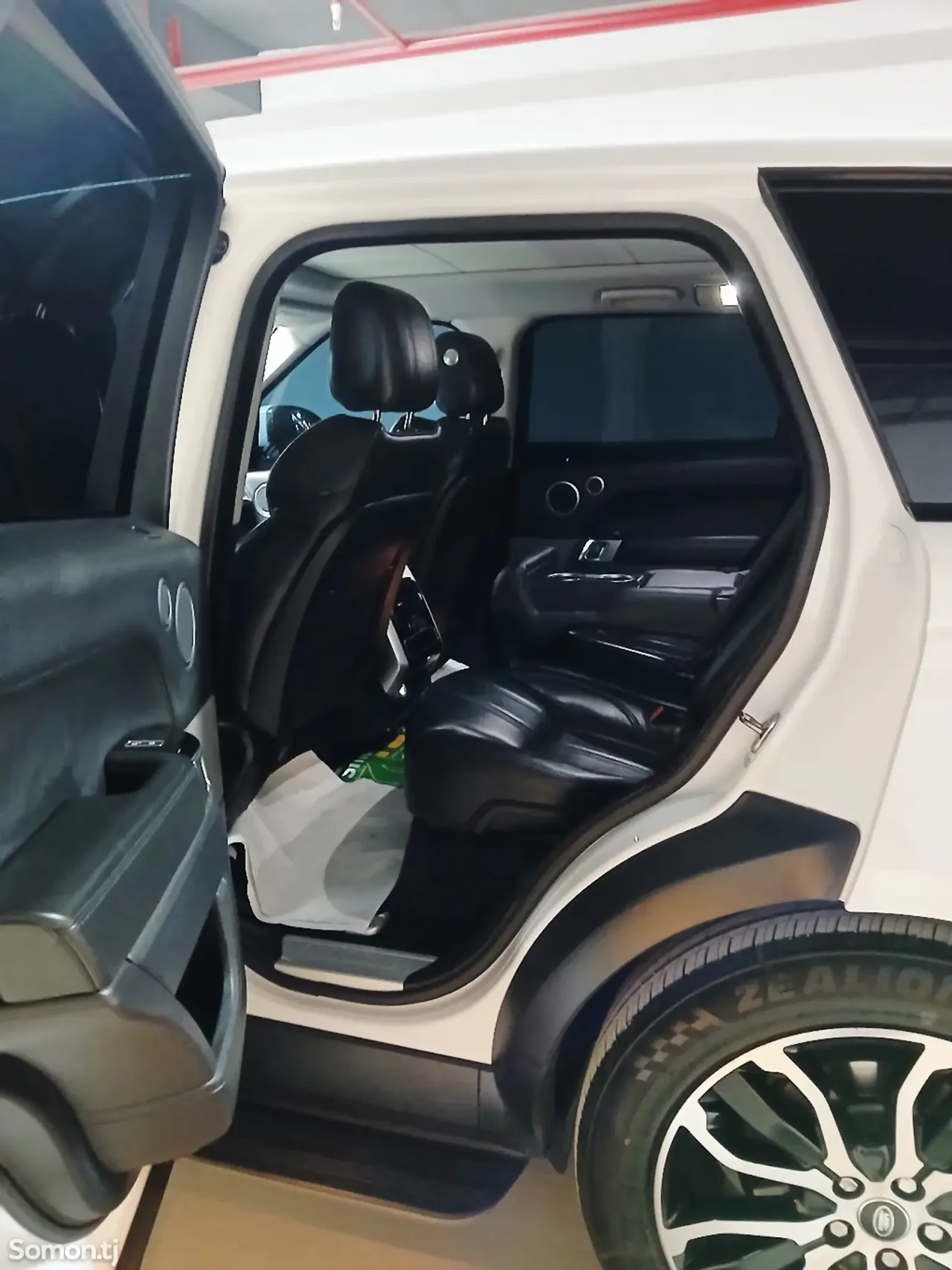 Land Rover Range Rover Sport 2016 · 3.0 AT