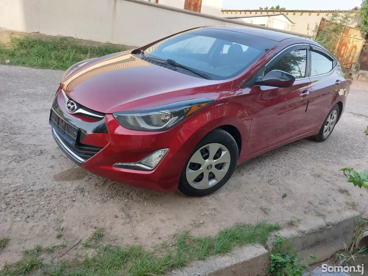 Hyundai Elantra 2015 · 1.8 AT