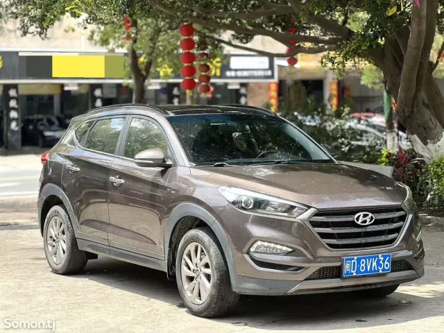 Hyundai Tucson 2016 · 1.6 AT