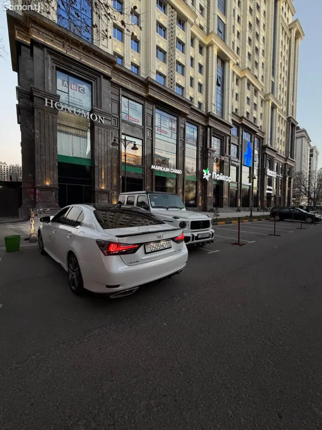 Lexus GS series 2018 · 2.5 AT