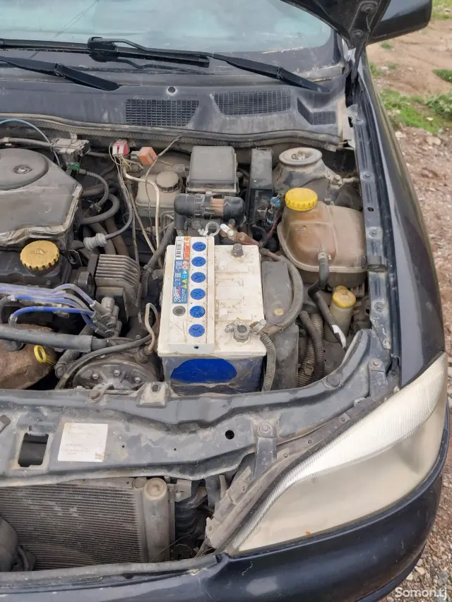 Opel Astra G 2000 · 1.6 MT