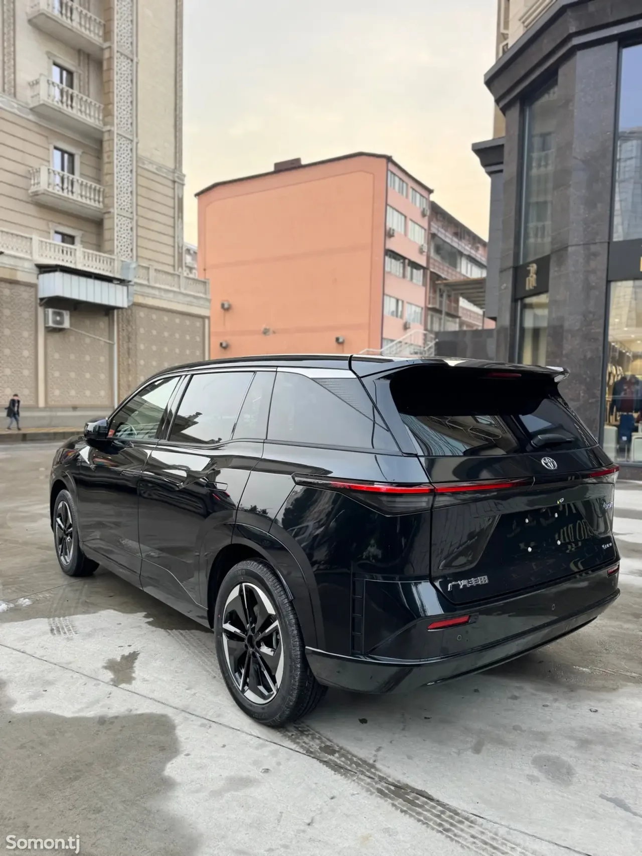 BYD Song Plus 2025 · AT