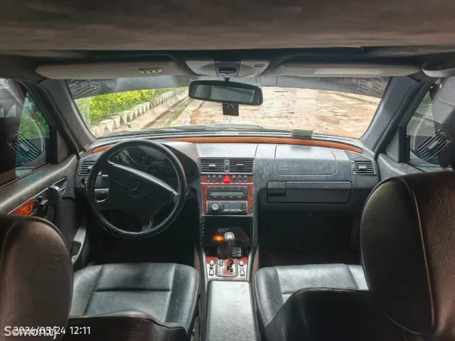Mercedes-Benz C class 1998 · 2.0 AT