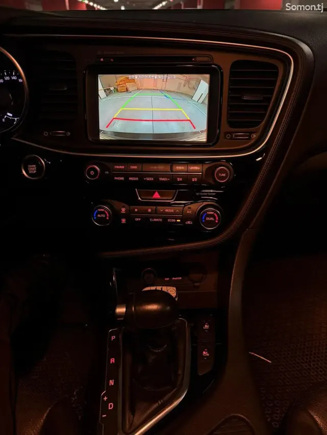 Kia K5 2014 · 2.0 AT