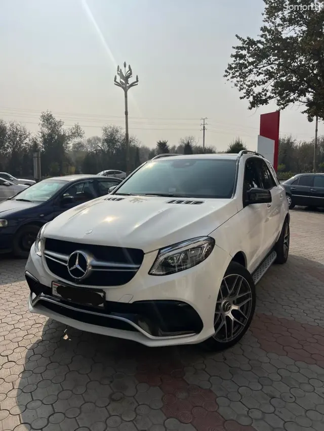 Mercedes-Benz GLE class 2016 · 3.5 AT