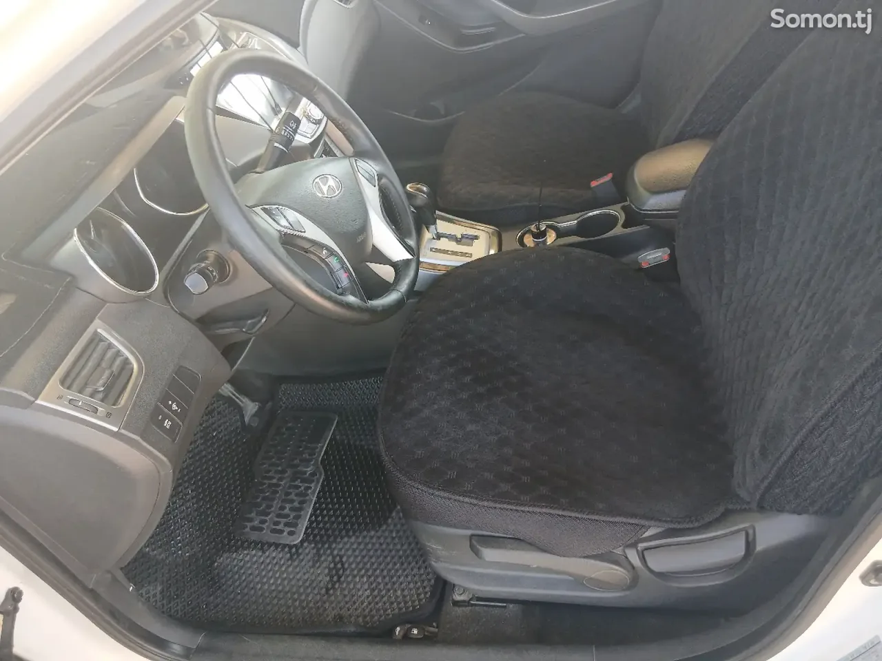 Hyundai Avante 2011 · 1.6 AT