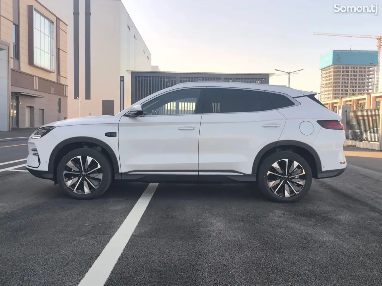 BYD Song Plus 2025 · AT