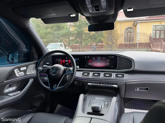 Mercedes-Benz GLE class 2024 · 3.5 AT