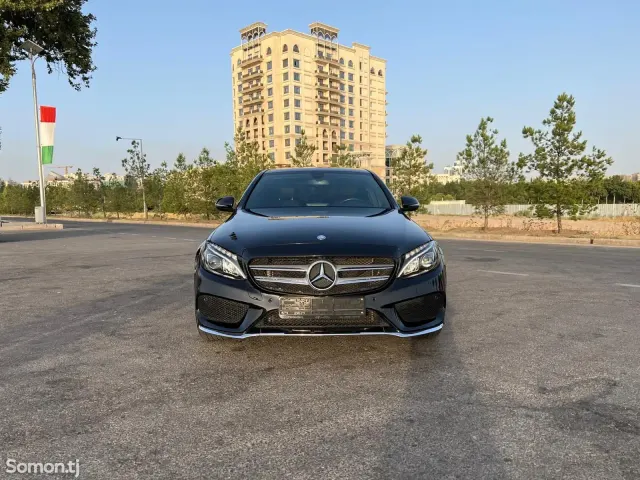 Mercedes-Benz C class 2018 · 2.0 AT