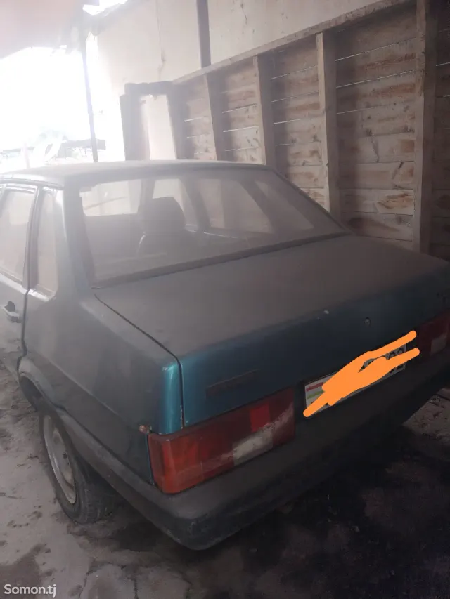 Lada (ВАЗ) 21099 1997 · 1.6 MT