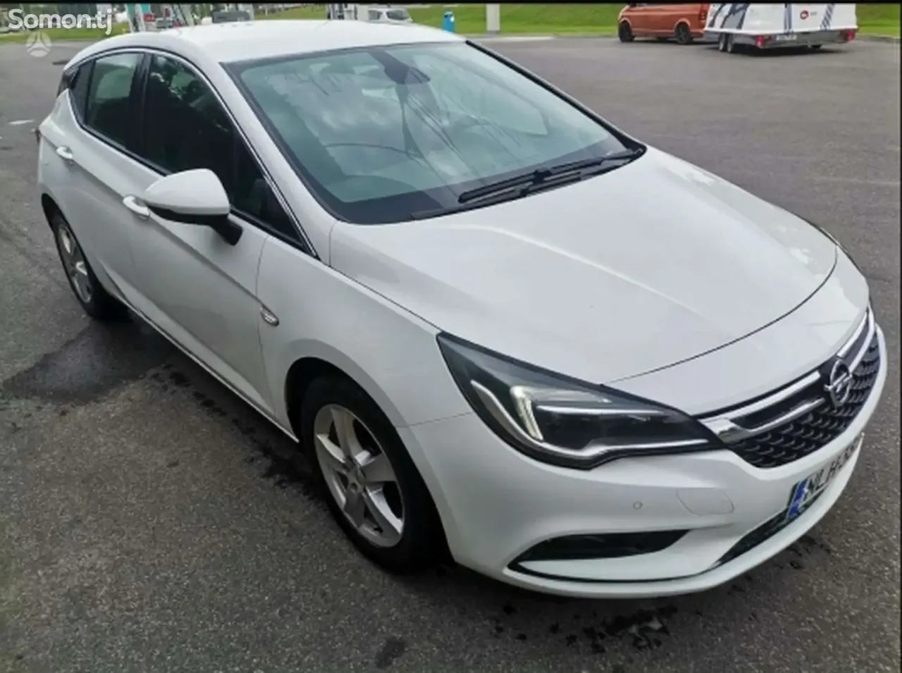 Opel Astra K 2016 · 1.0 MT