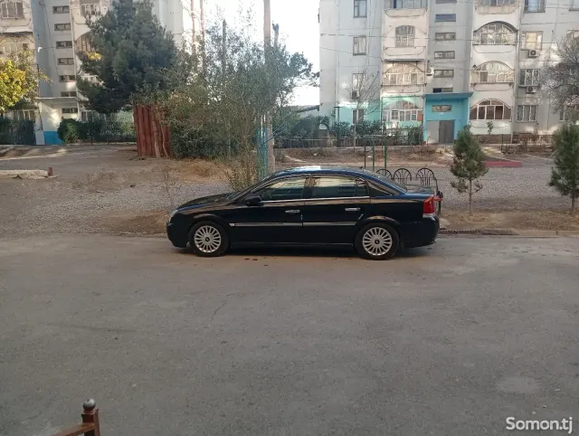 Opel Vectra C 2002 · 1.8 MT