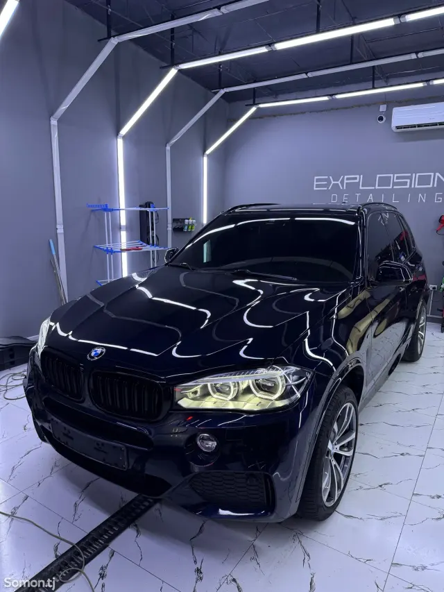 BMW X5 2016 · 4.0 AT
