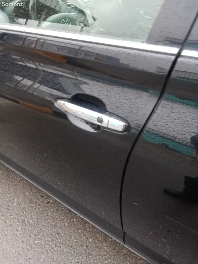 Toyota Mark X ZiO 2012 · 2.4 AT