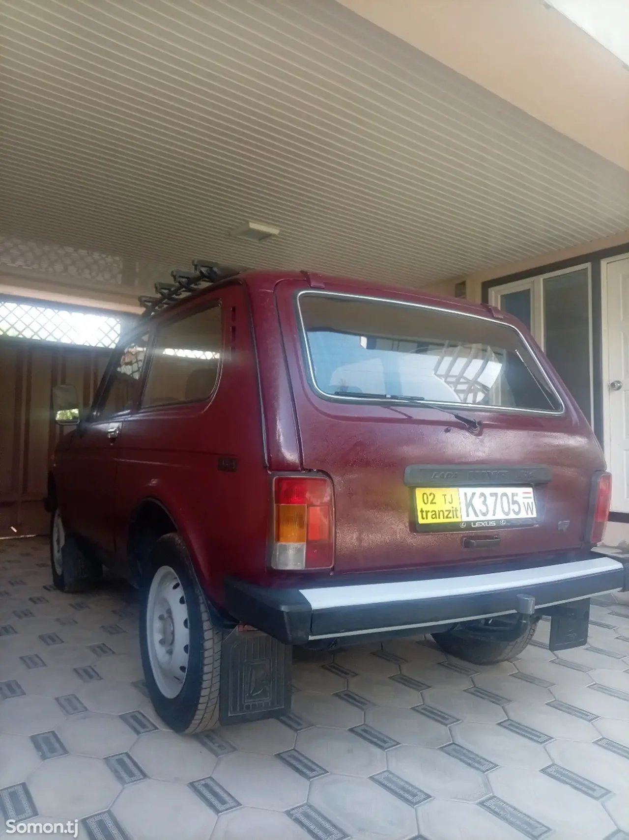 Lada (ВАЗ) Нива 2001 · 1.7 MT